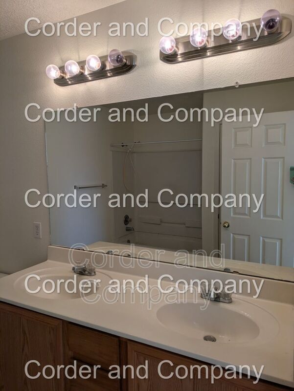 Building Photo - 949 Waterfall Dr