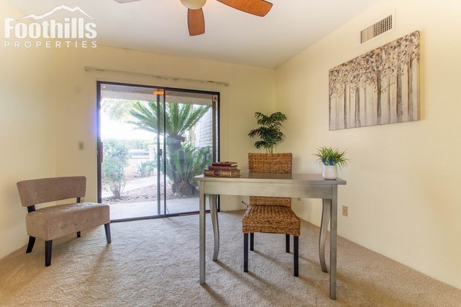 Building Photo - Gated Community at Riverbend
