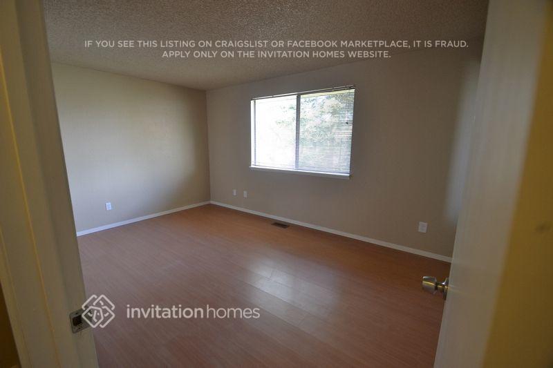 Building Photo - 4504 S 263rd St