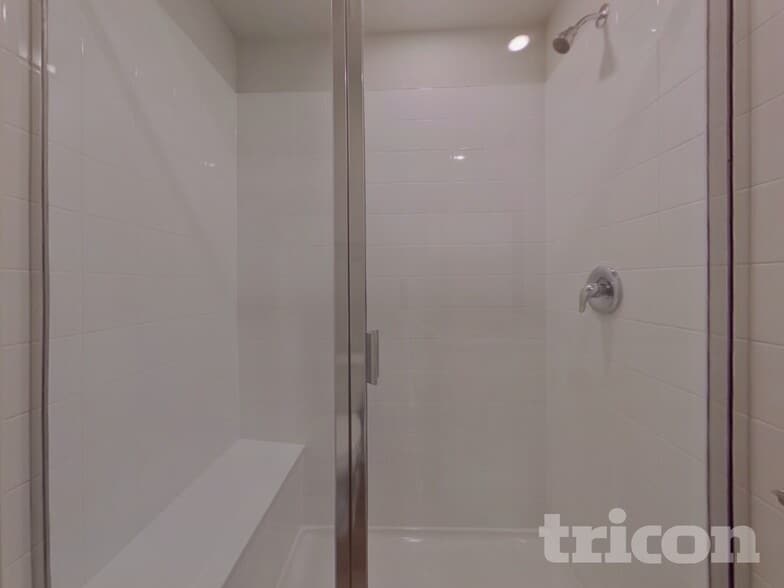 Building Photo - 1384 Orchard St