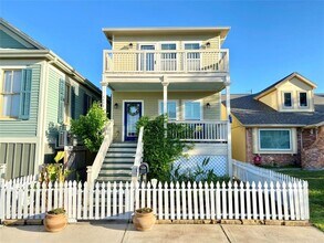 Building Photo - 1424 Avenue M