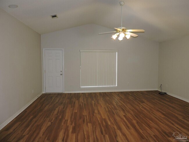 Building Photo - 1449 Greystone Dr