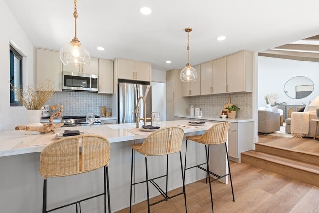 Building Photo - 6801 El Fuerte St