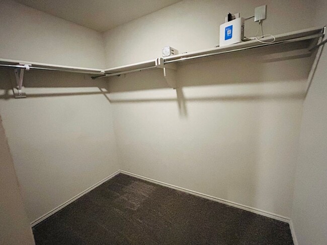 Building Photo - 11804 Krew Wy