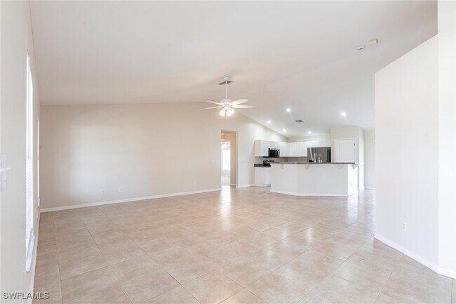Primary Photo - 2121 NW 18th Pl