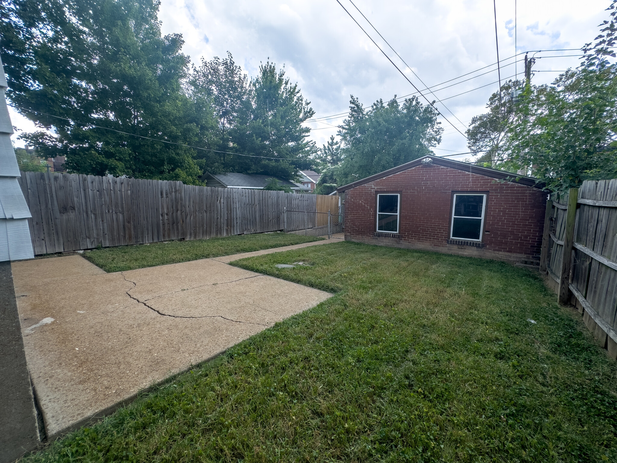 Building Photo - 3626 Montana St