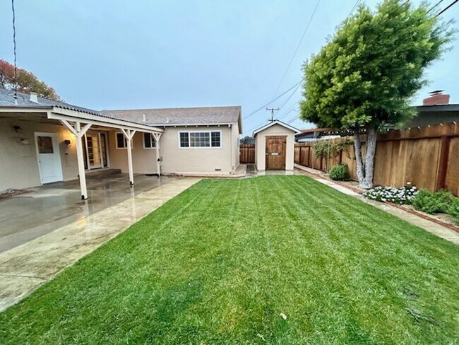Building Photo - 1653 Los Gatos Way
