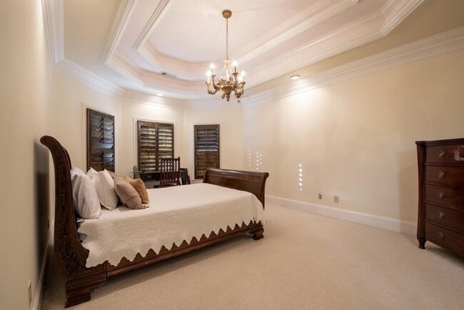 Building Photo - 2170 Heathermoor Hill Dr NE