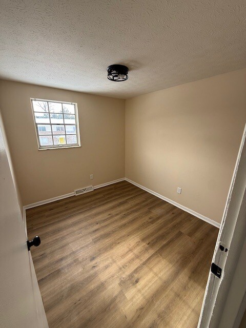 Building Photo - 1686 Smith Rd