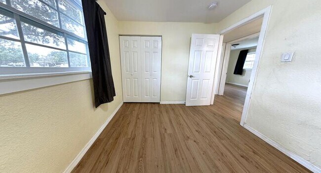 Building Photo - 4041 67th Ave N