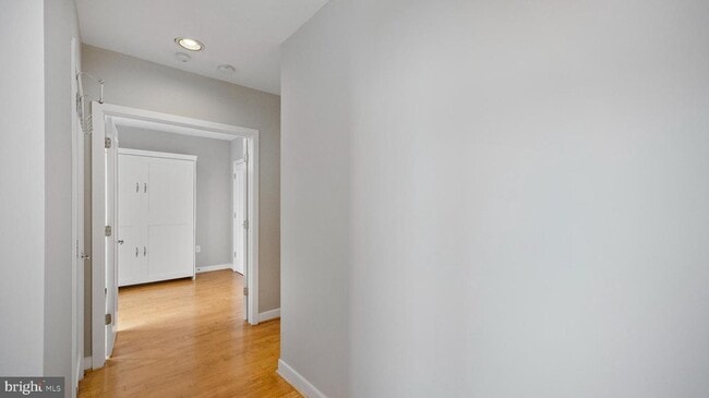 Building Photo - 4025 Connecticut Ave NW