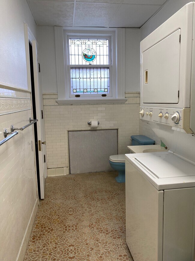 Bathroom Washer/Dryer - 45 W Diamond Ave
