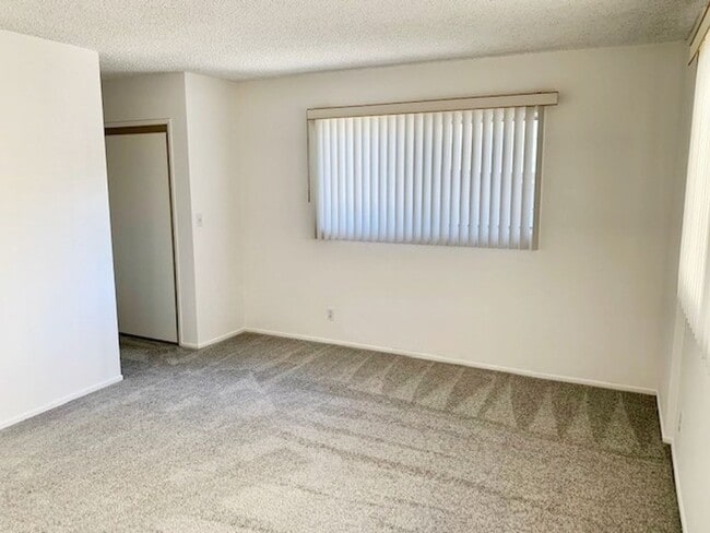 Building Photo - 156