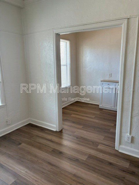 Building Photo - 1523 N McCadden Pl