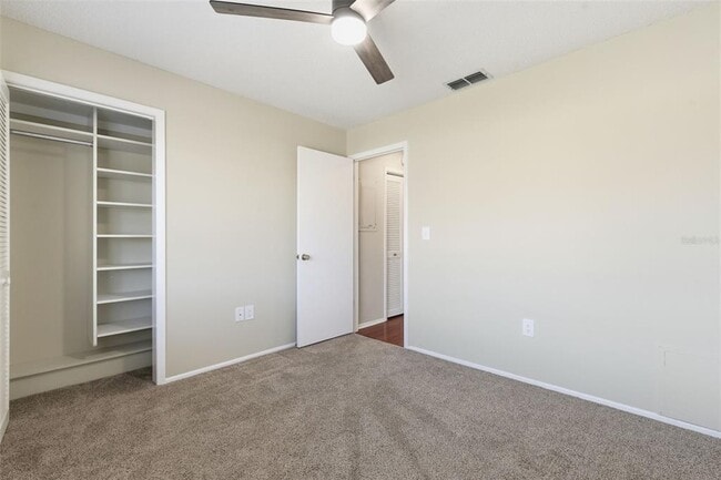 Building Photo - 4440 Pelorus Dr