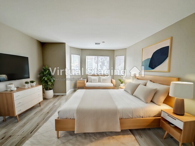 Building Photo - REMODELED 3 BEDROOM HOME IN SOUTH SHORES