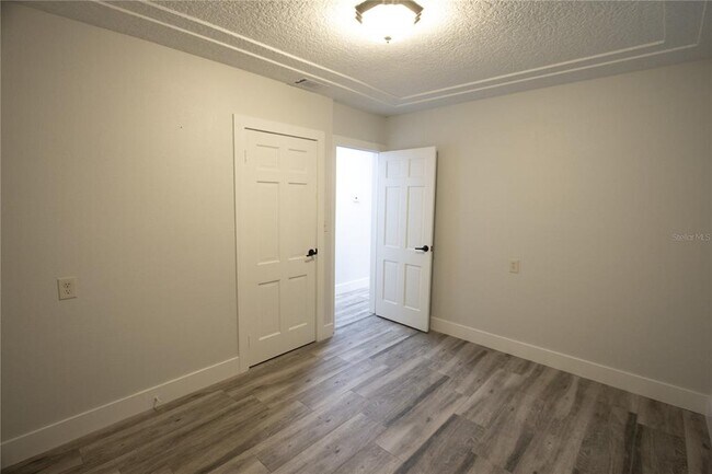 Building Photo - 111 E 143rd Ave