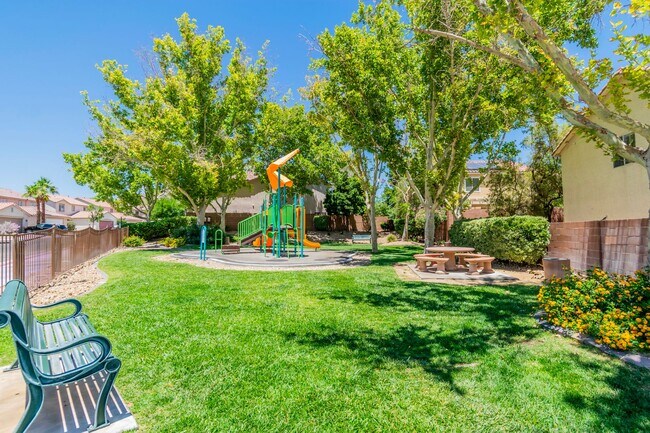 Building Photo - Spacious 3-Bed in Gated NW Las Vegas Community with 2-Car Garage
