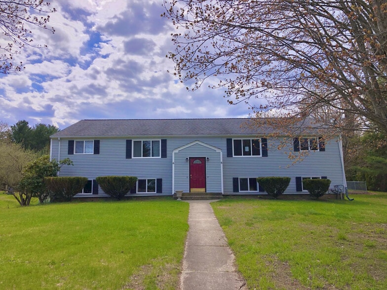 Building Photo - 8 Brookings Dr