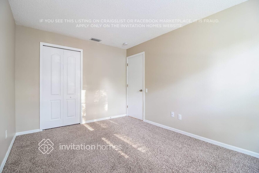 Building Photo - 12521 Dawn Vista Dr