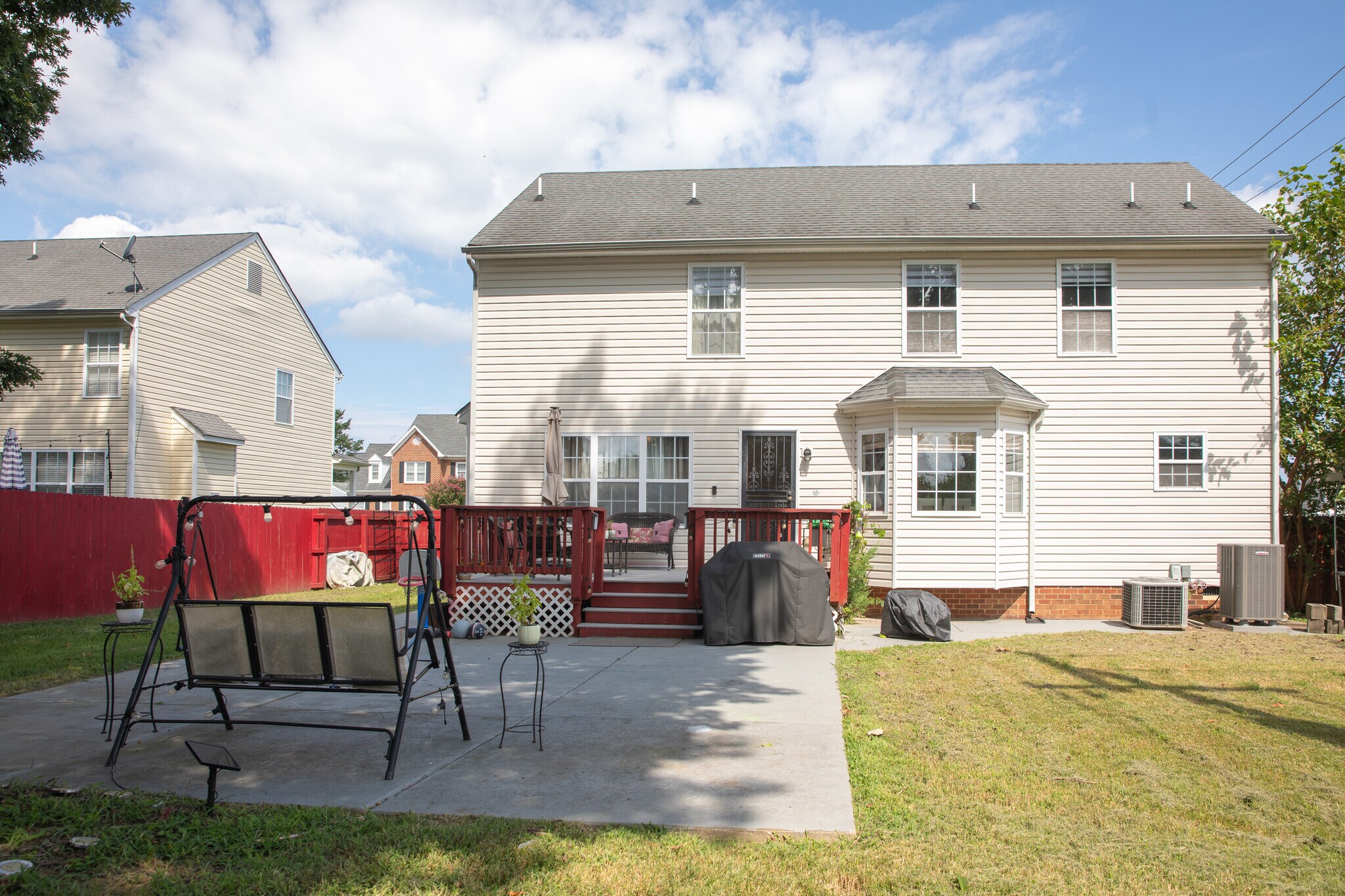 Building Photo - 9023 Jeans Grove Ln