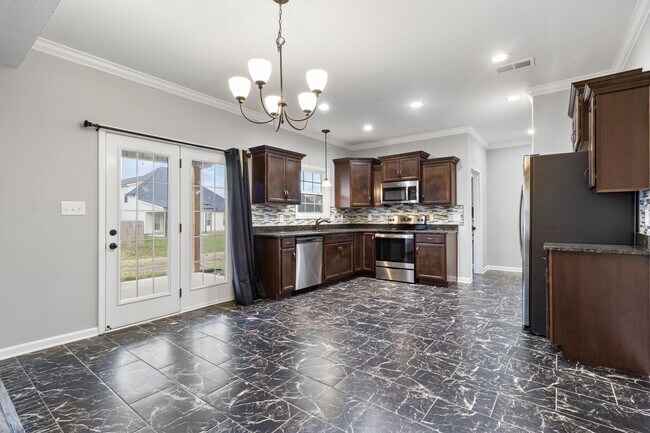 Building Photo - 1629 Kestrel Dr