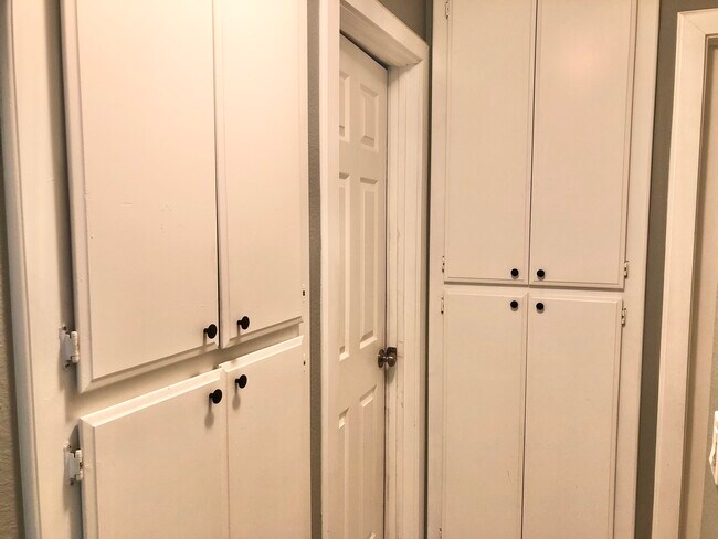 Building Photo - 68180 Calle Azteca