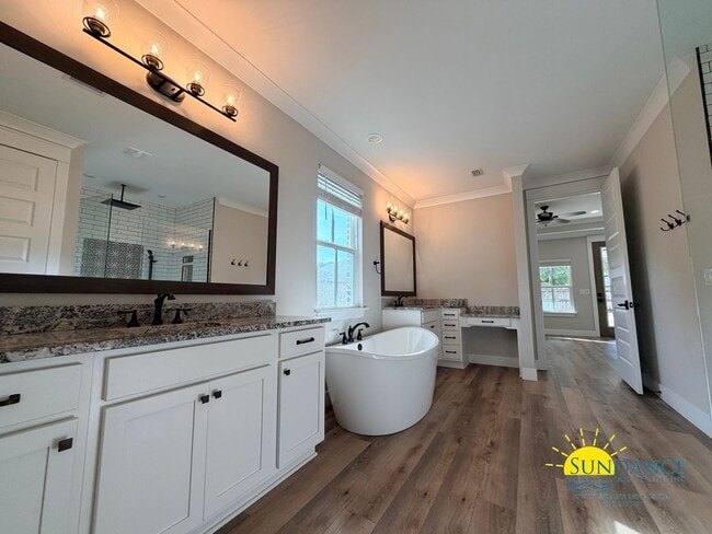 Building Photo - Elegant 4-Bedroom Home in Elliot Point with multiple neighborhood parks!