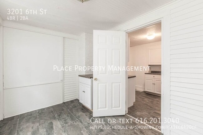 Building Photo - 3201 6th St