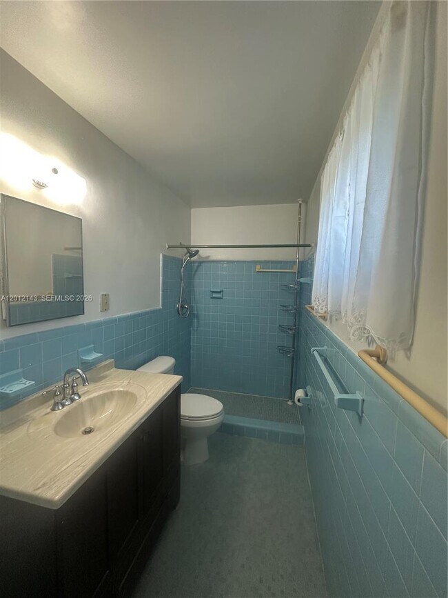 Building Photo - 5651 NW 3rd St