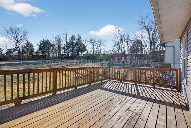 Building Photo - 113 Elk Run Dr