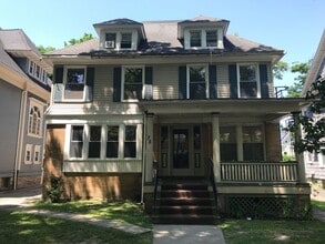 Building Photo - 75