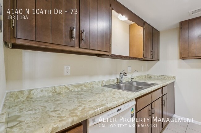 Building Photo - 4140 N 104th Dr