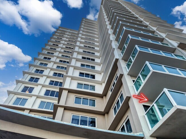 Building Photo - 1151 N Fort Lauderdale Beach Blvd