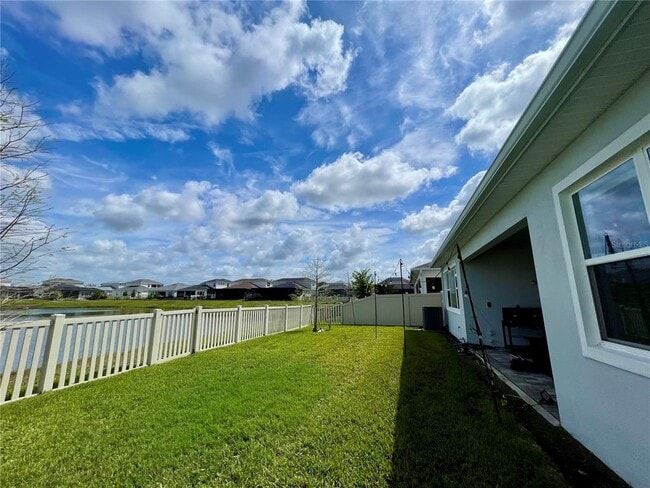 Building Photo - 8486 Ivy Stark Blvd