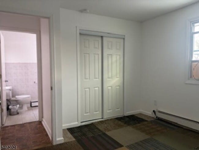 Building Photo - 194 Jerome Pl