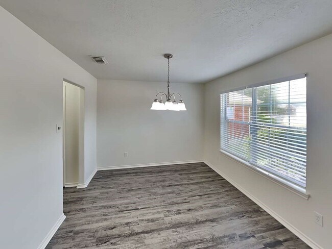 Building Photo - 6830 Atasca Creek Dr