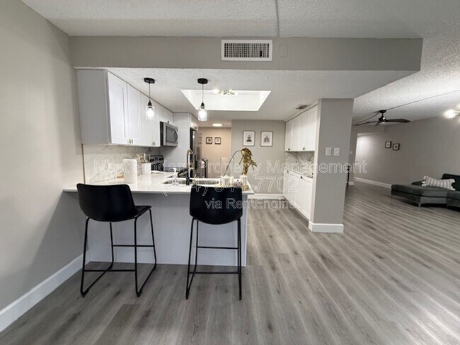 Building Photo - 8755 Como Lake Dr