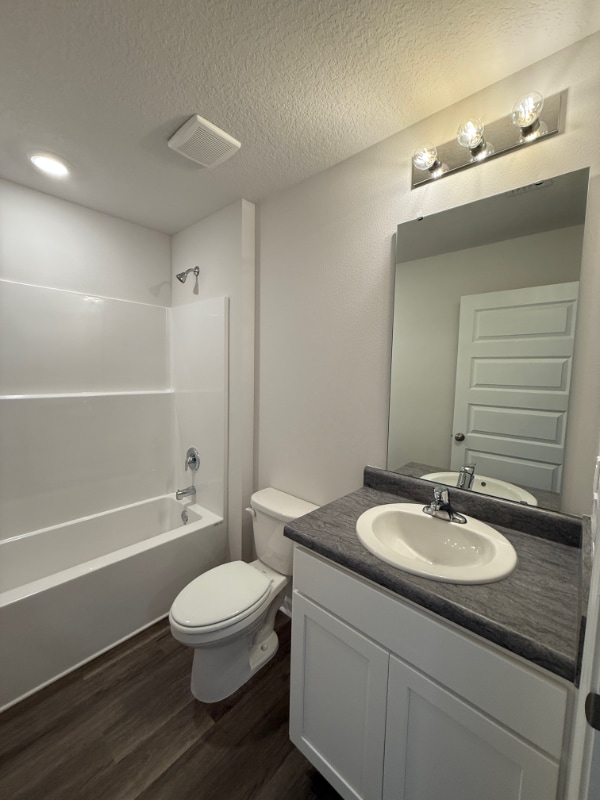 Building Photo - 6317 Firefly Dr