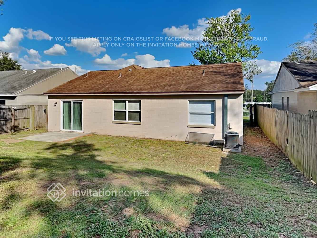 Building Photo - 234 Regal Park Dr