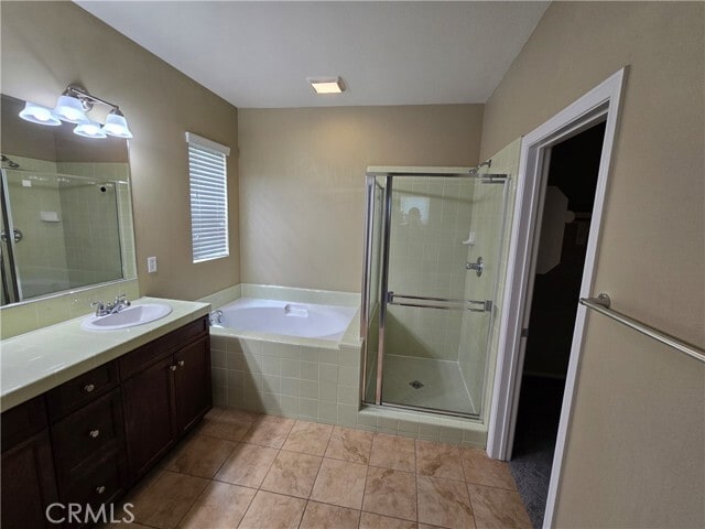 Building Photo - 15247 Cambridge St