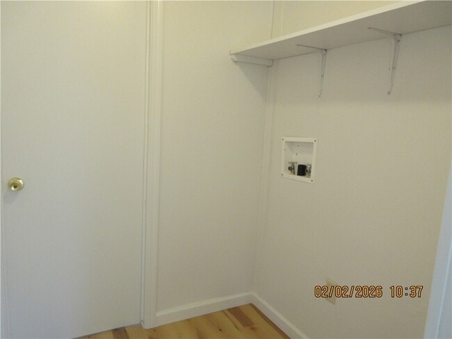 Building Photo - 4555 Vernetti Ln