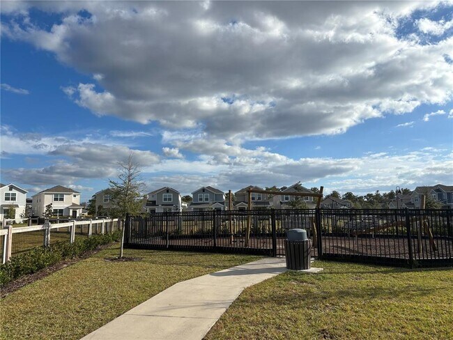 Building Photo - 11157 Lore Wy