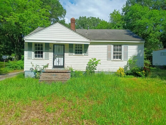 Primary Photo - 3052 Kingston St