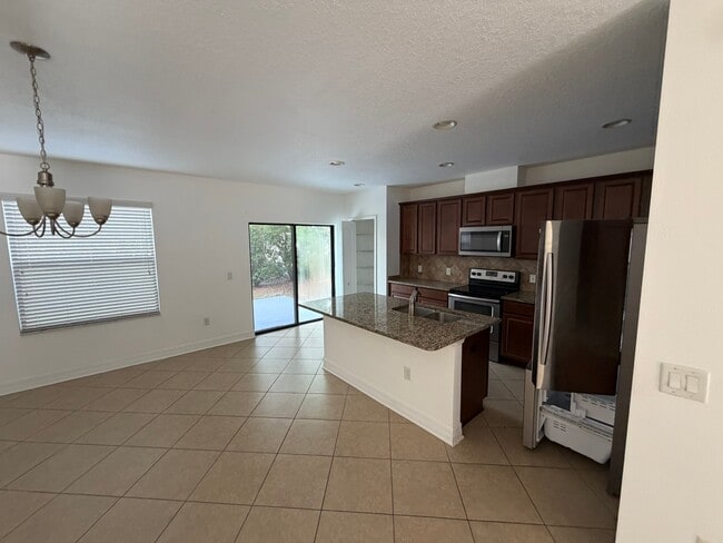 Building Photo - 7810 Tuscany Woods Dr