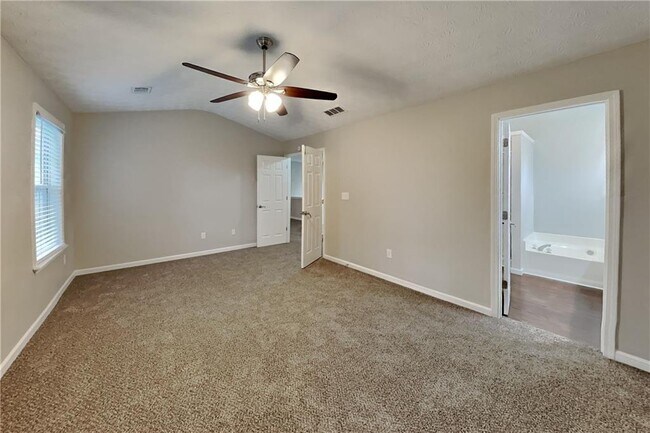 Building Photo - 1357 Glenover Way
