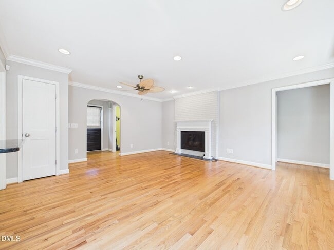 Building Photo - 2912 Oberlin Rd