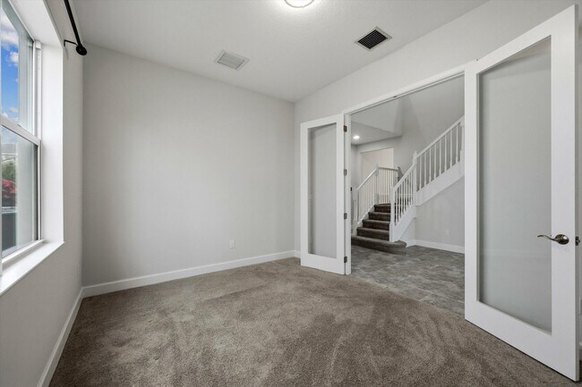 Building Photo - 14971 RedCove Pl