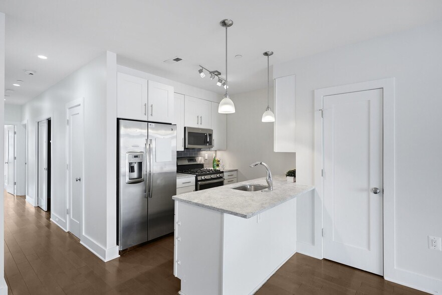 Building Photo - 3821 14th St NW