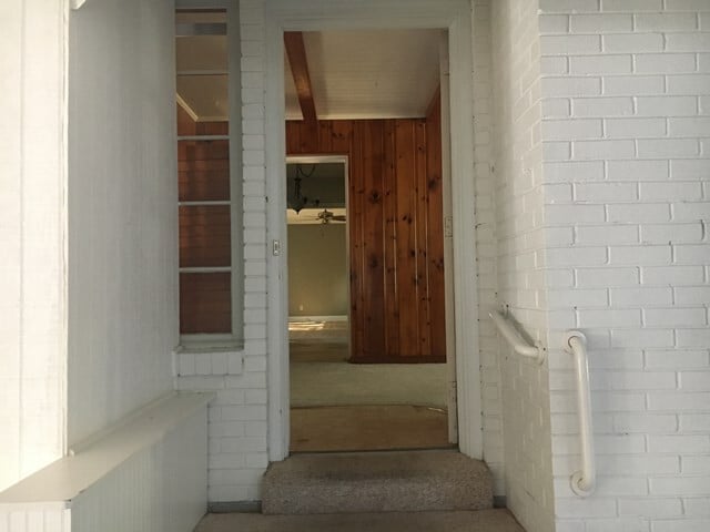 Building Photo - 807 Woodward St